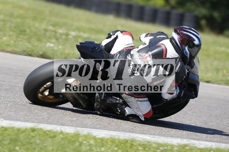 /Archiv-2025/55 20.09.2025 Speer Racing ADR/Gruppe weiß/555